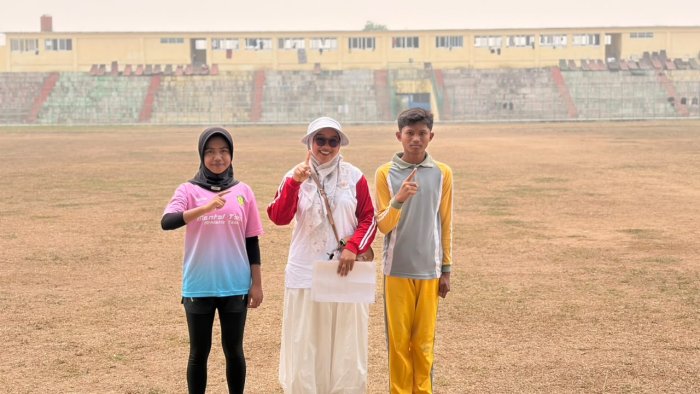 Marsya dan Nabil Siswa MTsN 1 Tebo Juara Sprint 100 Meter Pada Ajang Kompas Marsya dan Nabil Siswa MTsN 1 Tebo Juara Sprint 100 Meter Pada Ajang Kompas