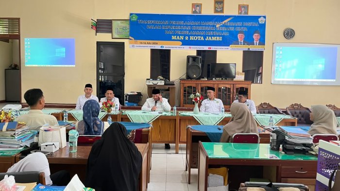 Sambut Tahun Ajaran Baru, MAN 2 Kota Jambi Gelar Workshop Transformasi Pembelajaran Madrasah Berbasis Digital