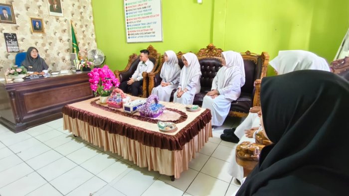 Perkuat Peran Remaja Positif, MAN 1 Kerinci Gelar Pembinaan Anggota PIK-R Perkuat Peran Remaja Positif, MAN 1 Kerinci Gelar Pembinaan Anggota PIK-R