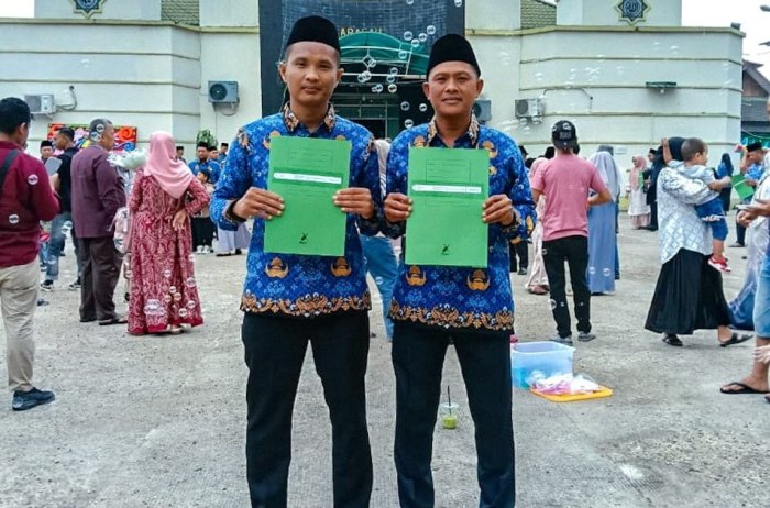 Kepala MTsN 1 Bungo Sampaikan Ucapan Selamat kepada Dua Tendik yang Dilantik Sebagai ASN PPPK Tahap II Kemenag RI 2025 Kepala MTsN 1 Bungo Sampaikan Ucapan Selamat kepada Dua Tendik yang Dilantik Sebagai ASN PPPK Tahap II Kemenag RI 2025