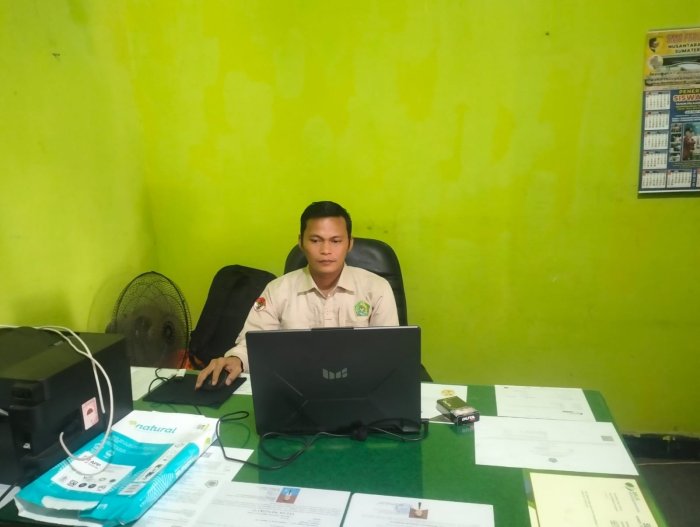 Staf Keuangan MTsN 2 Bungo Ikuti Pendampingan TDK dan TDL Staf Keuangan MTsN 2 Bungo Ikuti Pendampingan TDK dan TDL