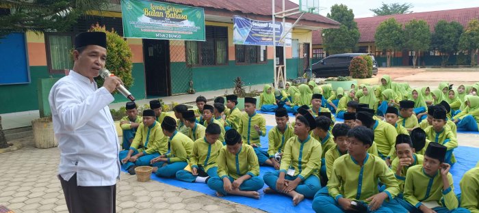 Perkuat Pesan Moral, Kepala Madrasah Lanjutkan Kultum VII F tentang Kejujuran Perkuat Pesan Moral, Kepala Madrasah Lanjutkan Kultum VII F tentang Kejujuran