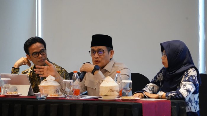 Kemenag Perkuat Tata Kelola Guru Agama dalam Revisi UU Sisdiknas, dari Pengangkatan sampai Anggaran Kemenag Perkuat Tata Kelola Guru Agama dalam Revisi UU Sisdiknas, dari Pengangkatan sampai Anggaran