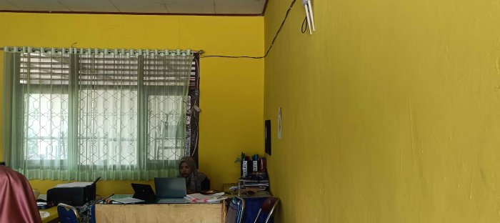 Gerak Cepat Pasca-UM: Sekretaris Panitia Tuntaskan Rekapitulasi Nilai dan Serahkan Laporan ke Guru Mapel