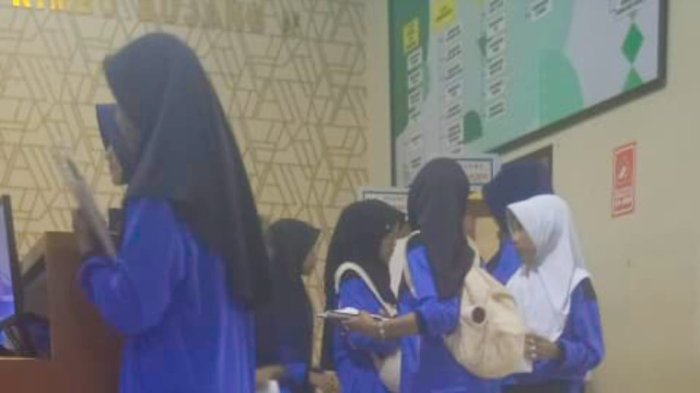 Siswa MIN 4 Tebo Jalani Pemeriksaan Kesehatan Sebagai Syarat Administrasi Jamcab