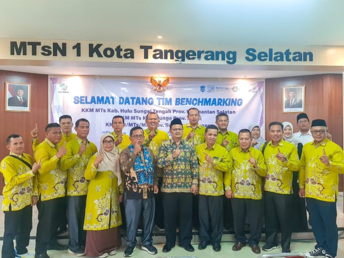 Tingkatkan Mutu Madrasah Lewat Kolaborasi dan Inovasi Kepala MAN 2 Bungo ikut Benchmarking ke MTsN 1 Tanggerang Selatan Tingkatkan Mutu Madrasah Lewat Kolaborasi dan Inovasi Kepala MAN 2 Bungo ikut Benchmarking ke MTsN 1 Tanggerang Selatan