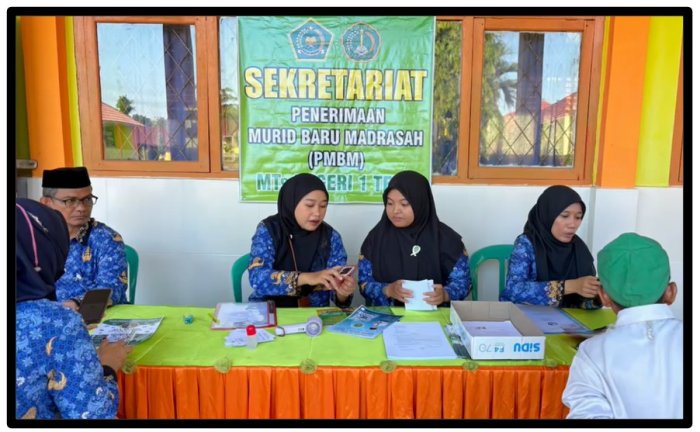 Penerimaan Murid Baru Mandiri (PMBM) di MTsN 1 Tebo Berjalan Lancar dan Tertib Penerimaan Murid Baru Mandiri (PMBM) di MTsN 1 Tebo Berjalan Lancar dan Tertib