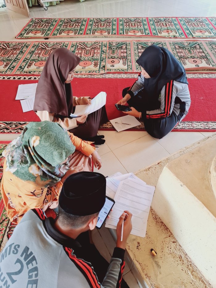 MTsN 2 Bungo Intensif Siapkan Siswa untuk OMI Sains 2025