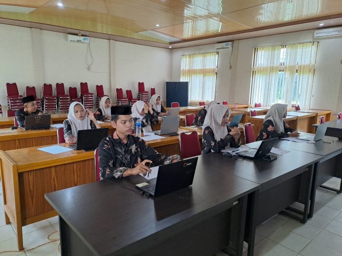 Siswi MAN 1 Tanjung Jabung Timur Sukses Melaksanakan OMI Tingkat Provinsi Jambi Siswi MAN 1 Tanjung Jabung Timur Sukses Melaksanakan OMI Tingkat Provinsi Jambi