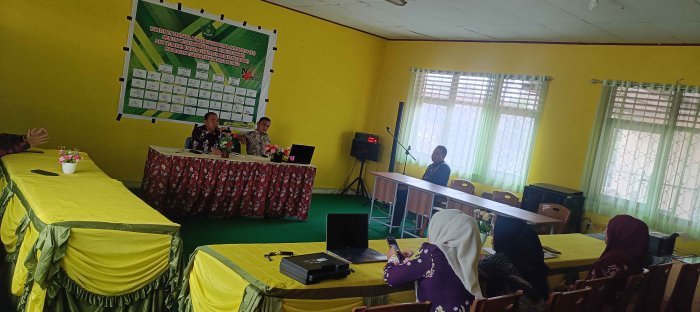 Briefing Staf TU MTsN 2 Bungo Tingkatkan Kinerja dan Koordinasi