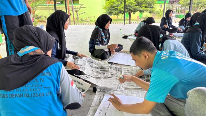 Tegak dalam Kehormatan! — Ambalan Sunan Kalijaga – Cut Nyak Dien Perdalam Nilai Kode Kehormatan Pramuka Tegak dalam Kehormatan! — Ambalan Sunan Kalijaga – Cut Nyak Dien Perdalam Nilai Kode Kehormatan Pramuka