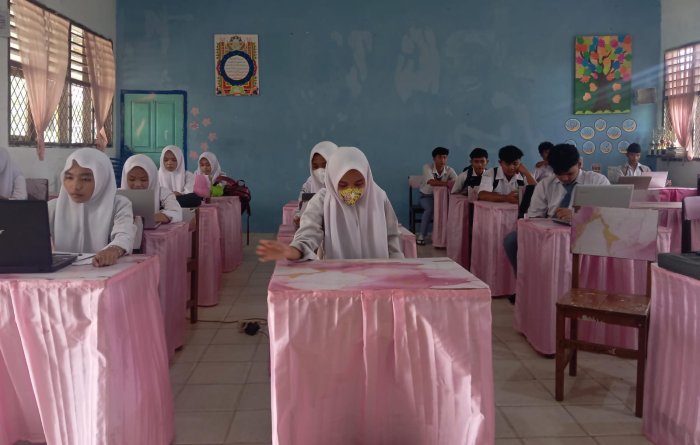 Gladi TKA 2026 Sesi 2 di MAN 2 Bungo Berjalan Lancar Tanpa Kendala Gladi TKA 2026 Sesi 2 di MAN 2 Bungo Berjalan Lancar Tanpa Kendala