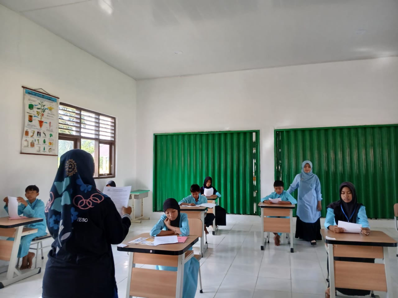 PANITIA PPDB MTsN 5 TEBO LAKUKAN SOSIALISASI KE SEKOLAH DASAR DI  WILAYAH TELUK KASAI RAMBAHAN
