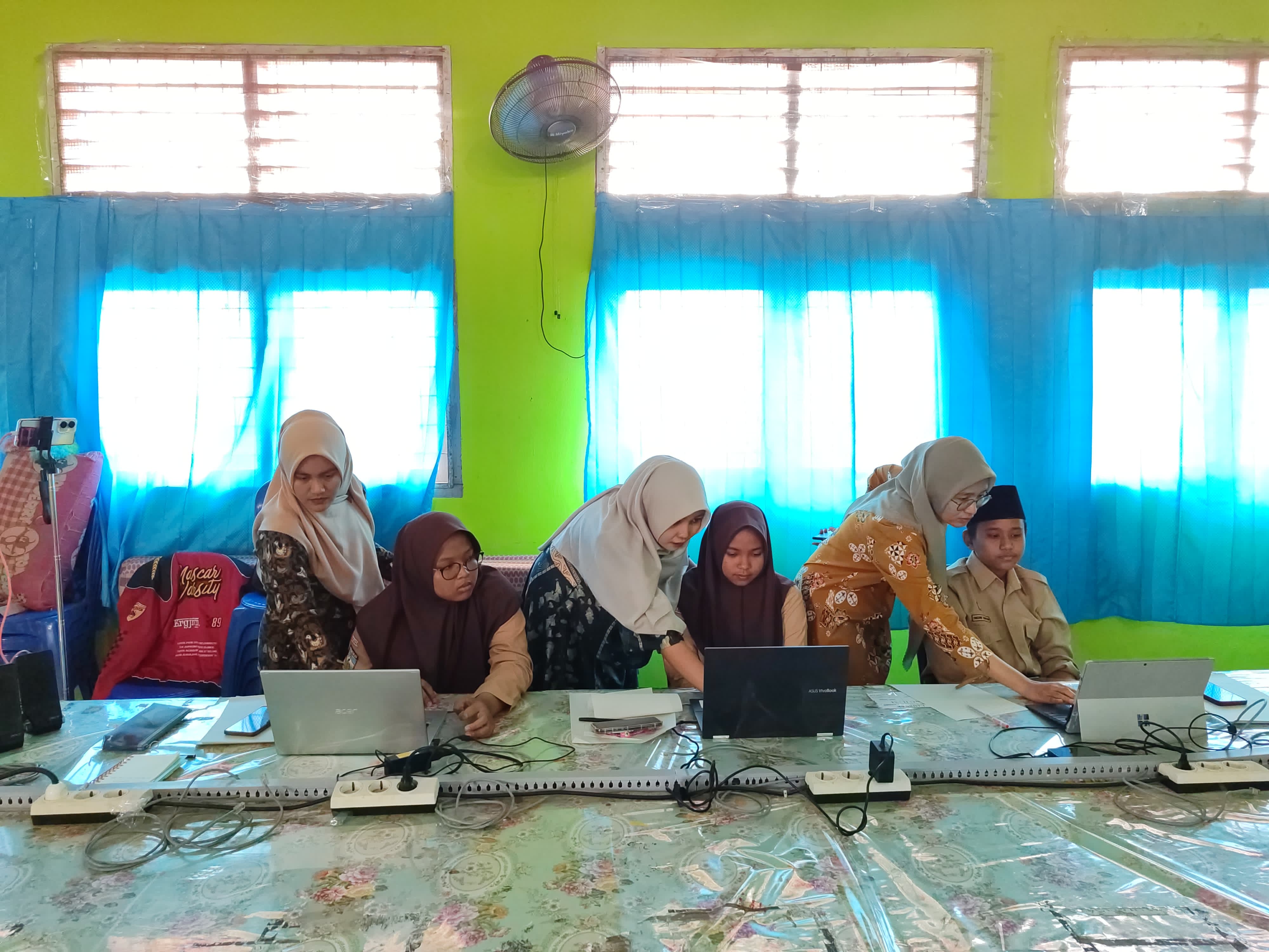 Tak Henti Kejar Prestasi, MTs Negeri 1 Kota Jambi Ikuti Kompetisi SOCHA