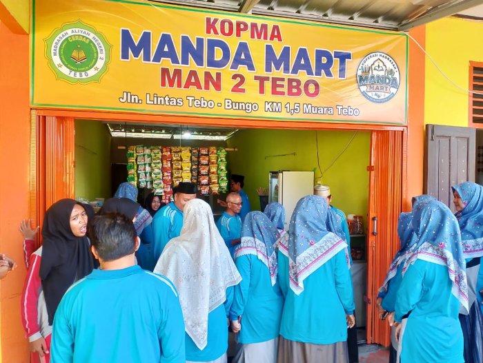 Grand Opening MANDA MART Koperasi Madrasah MAN 2 Tebo.