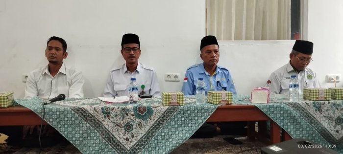 Kakankemenag Lakukan Monitoring dan Evaluasi Dana BOS di Kecamatan Rimbo Ilir Kakankemenag Lakukan Monitoring dan Evaluasi Dana BOS di Kecamatan Rimbo Ilir