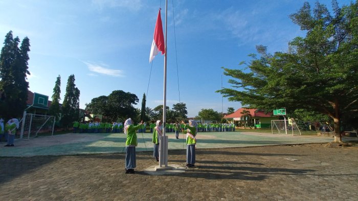 Ibu Lina, S.Pd.I Tekankan Pentingnya Persiapan TKA bagi Siswa Kelas XII MAN 2 Bungo Ibu Lina, S.Pd.I Tekankan Pentingnya Persiapan TKA bagi Siswa Kelas XII MAN 2 Bungo