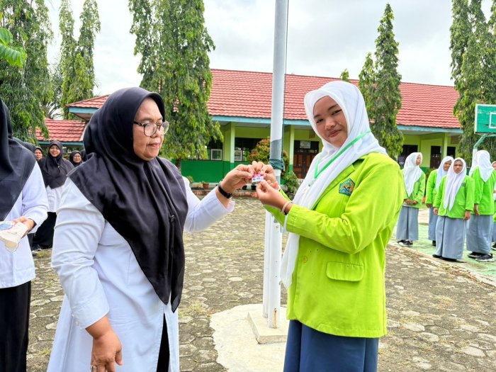 Buka Ujian Madrasah 2026, Kepala MAN 2 Bungo Pesankan Integritas dan Prestasi kepada Siswa Buka Ujian Madrasah 2026, Kepala MAN 2 Bungo Pesankan Integritas dan Prestasi kepada Siswa