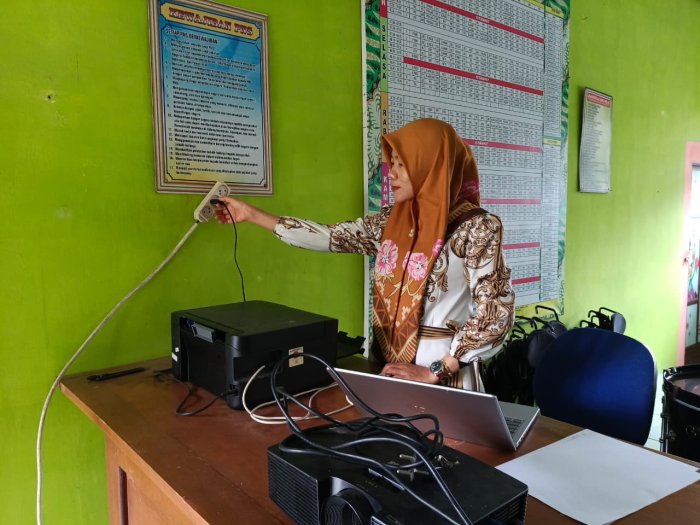 Wujudkan Core Value Akuntabel, ASN MTsN 1 Bungo Komitmen Gunakan Fasilitas Negara dengan Bertanggung Jawab Wujudkan Core Value Akuntabel, ASN MTsN 1 Bungo Komitmen Gunakan Fasilitas Negara dengan Bertanggung Jawab