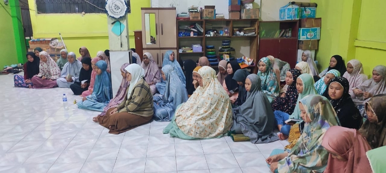 Praktek Pembelajaran Berdiferensiasi di Asrama Putri MAN 2 Kota Jambi Praktek Pembelajaran Berdiferensiasi di Asrama Putri MAN 2 Kota Jambi