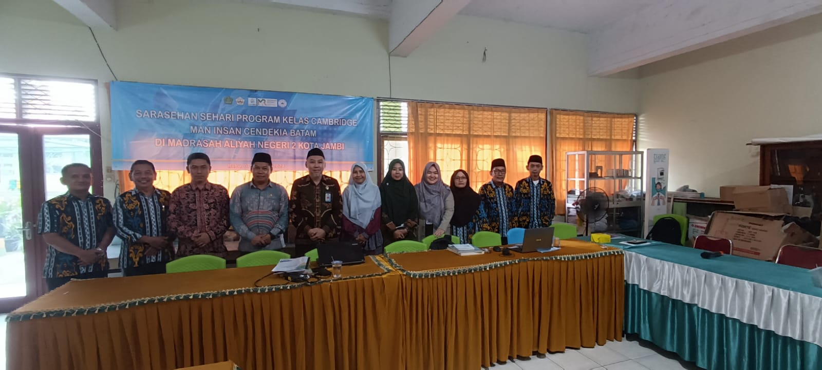 Sarasehan Bersama MAN Insan Cendekia Batam di MAN 2 Kota Jambi Sarasehan Bersama MAN Insan Cendekia Batam di MAN 2 Kota Jambi