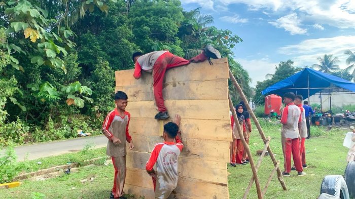 Kontingen Pramuka Madtsanesa Bungo Tunjukkan Ketangguhan di Dinding Potlot Jamran 2025 Kontingen Pramuka Madtsanesa Bungo Tunjukkan Ketangguhan di Dinding Potlot Jamran 2025