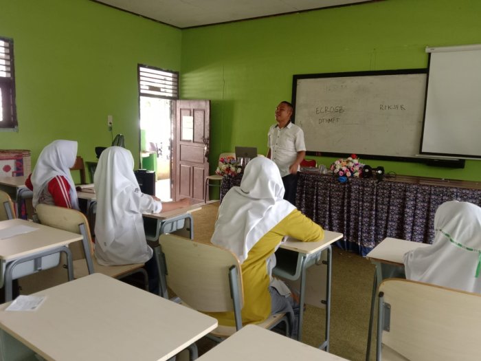 Siap Berlomba, Pramuka MTsN 1 Bungo Intensifkan Latihan Tartil Quran Siap Berlomba, Pramuka MTsN 1 Bungo Intensifkan Latihan Tartil Quran