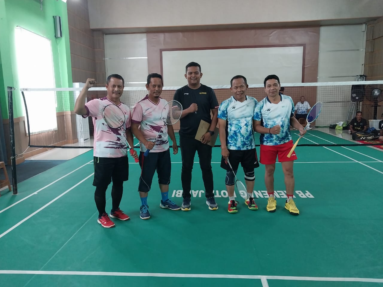 PB Kemenag Kota Jambi Raih Juara Dua di Ajang Bulutangkis HAB Kanwil Kemenag Provinsi Jambi PB Kemenag Kota Jambi Raih Juara Dua di Ajang Bulutangkis HAB Kanwil Kemenag Provinsi Jambi