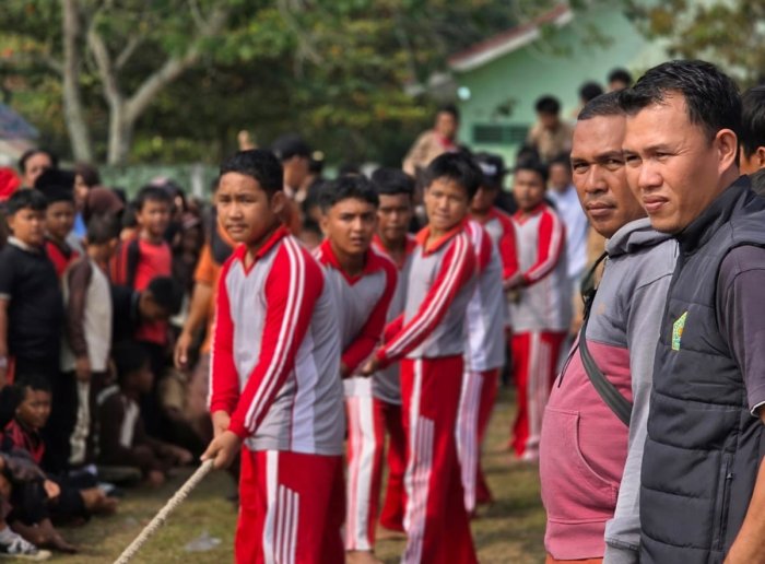 Semarak HUT ke-81 RI, MTsN 1 Bungo Tunjukkan Semangat dan Sportivitas di Arena Perlombaan Semarak HUT ke-81 RI, MTsN 1 Bungo Tunjukkan Semangat dan Sportivitas di Arena Perlombaan