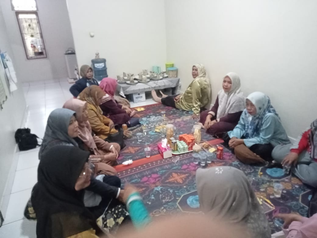 Takziah Kerumah Duka Mertua Dari Guru MAN 2 Bungo Takziah Kerumah Duka Mertua Dari Guru MAN 2 Bungo