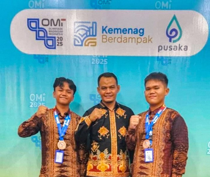 Kepala MTsN 1 Bungo Sampaikan Ucapan Selamat atas Prestasi Gemilang MAN 1 Bungo Plus Keterampilan di Ajang OMI 2025 Kepala MTsN 1 Bungo Sampaikan Ucapan Selamat atas Prestasi Gemilang MAN 1 Bungo Plus Keterampilan di Ajang OMI 2025