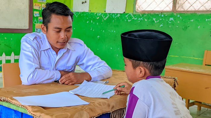 Bimbingan OMI di MIN 4 Tebo, Setiap Kemajuan Kecil Membawa Harapan Besar Bimbingan OMI di MIN 4 Tebo, Setiap Kemajuan Kecil Membawa Harapan Besar