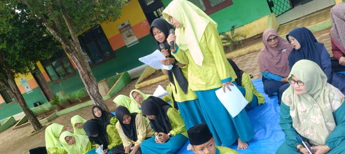 Siswa MTsN 2 Bungo Sampaikan Kultum tentang Sholat 5 waktu Siswa MTsN 2 Bungo Sampaikan Kultum tentang Sholat 5 waktu