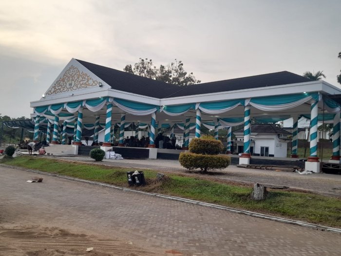 Kepala Madrasah Persiapan Melihat Persiapan MTQ ke-54 di Muaro Jambi Kepala Madrasah Persiapan Melihat Persiapan MTQ ke-54 di Muaro Jambi
