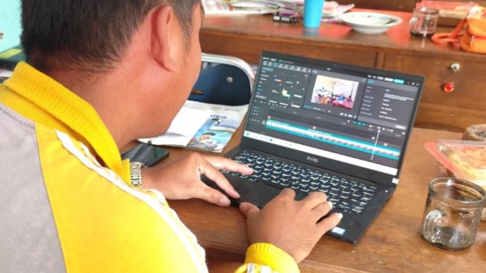 Solidaritas di Balik Kesibukan PPG, Guru MIN 4 Tebo Saling Bantu Sesama Solidaritas di Balik Kesibukan PPG, Guru MIN 4 Tebo Saling Bantu Sesama