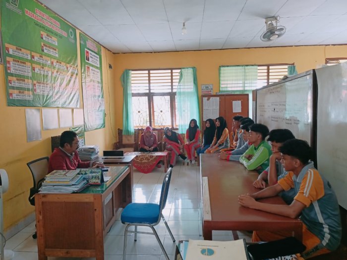 Persiapkan Pemimpin Masa Depan, Pembina OSIM MAN 2 Tebo Gelar Rapat dan Pembinaan Calon Ketua OSIM dan MPK Persiapkan Pemimpin Masa Depan, Pembina OSIM MAN 2 Tebo Gelar Rapat dan Pembinaan Calon Ketua OSIM dan MPK