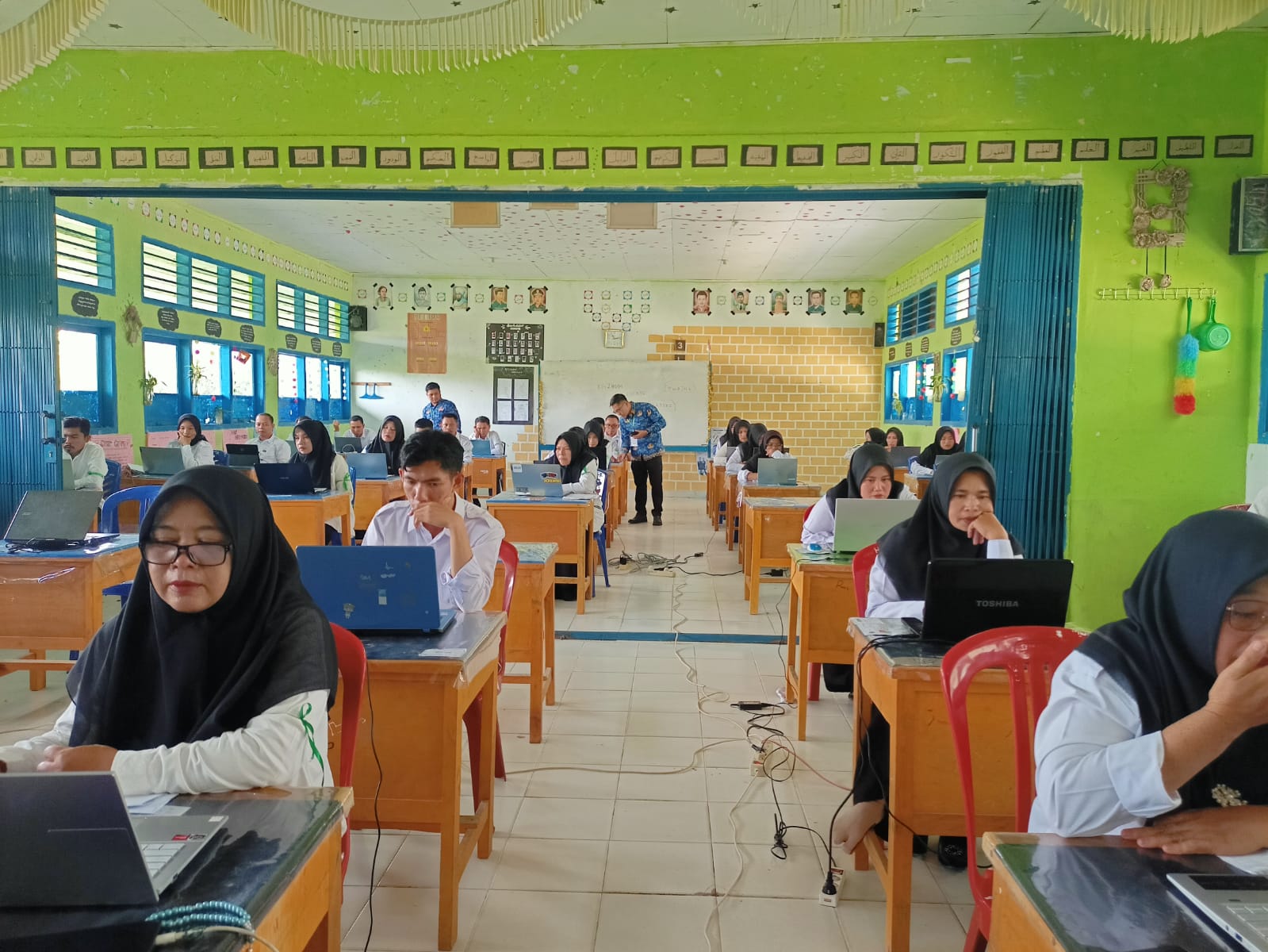 MAN 1 Kerinci Jadi Lokasi Ujian SKTT dan SKB Kemenag 2024 MAN 1 Kerinci Jadi Lokasi Ujian SKTT dan SKB Kemenag 2024