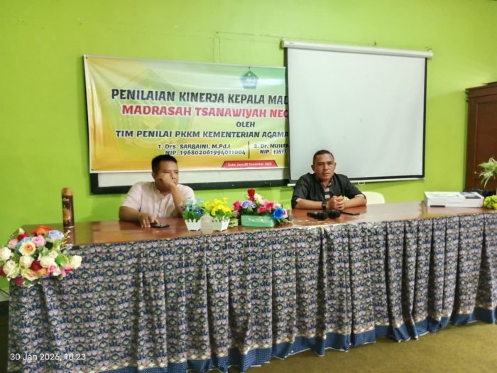 Tingkatkan Peran dan Tanggung Jawab, Waka Kesiswaan dan Pembina OSIM MTsN 1 Bungo Bina OSIM dan Ketua Kelas
