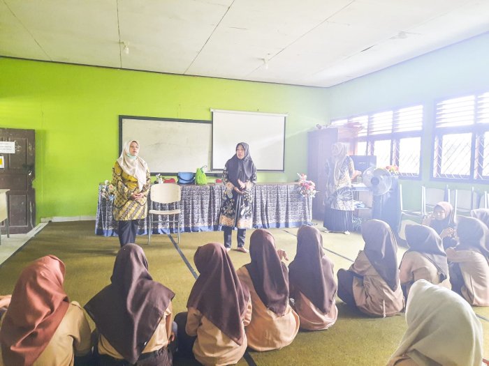 Sinergi Wujudkan Madrasah Sehat, MTsN 1 Bungo Bersama Puskesmas Tanjung Agung Gelar Kunjungan Kesehatan Sinergi Wujudkan Madrasah Sehat, MTsN 1 Bungo Bersama Puskesmas Tanjung Agung Gelar Kunjungan Kesehatan