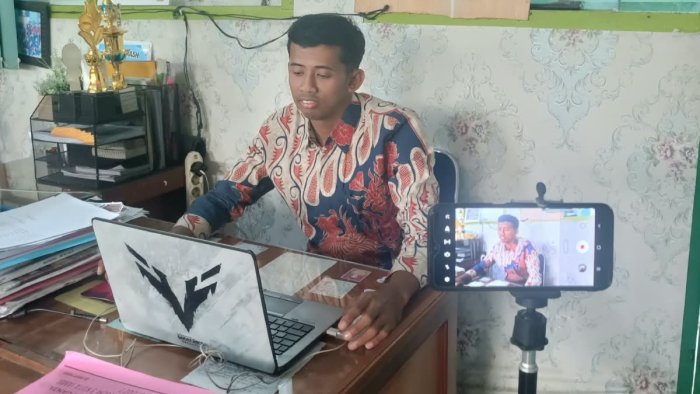 Hari Kedua PJJ, Semangat Guru MTsN 3 Kota Jambi Tak Surut