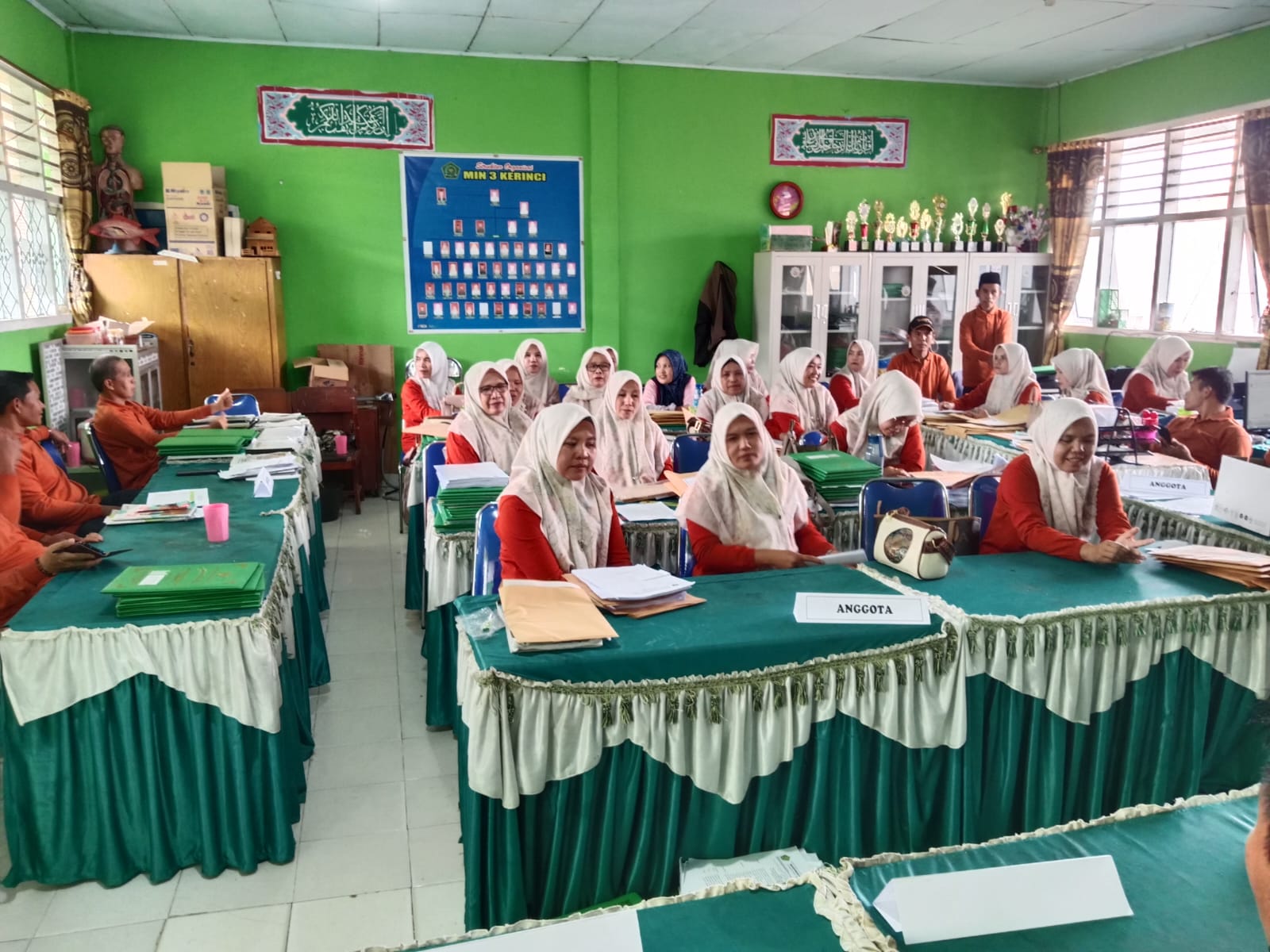 Sidang Kelulusan Siswa/Siswi Kelas VI MIN 3 Kerinci