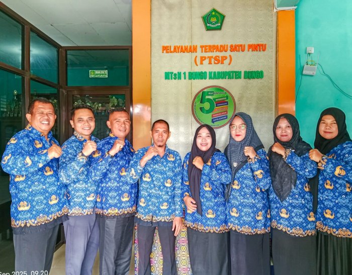 MTsN 1 Bungo Peringati Hari Kesaktian Pancasila Tahun 2025
