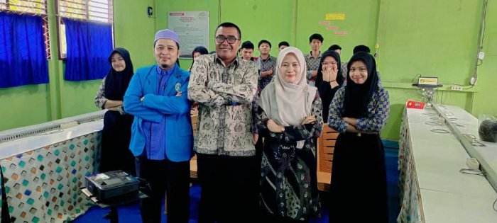 PKM Magister Manajemen Pendidikan Islam Dukung Edupreneurship Halal di MAN 2 Tanjung Jabung Barat