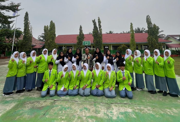 18 Siswa MAN 2 Bungo Siap Mengikuti Olimpiade Madrasah Indonesia (OMI) 2026 18 Siswa MAN 2 Bungo Siap Mengikuti Olimpiade Madrasah Indonesia (OMI) 2026