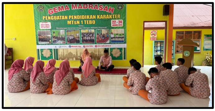 Kepala MTsN 1 Tebo Beri Motivasi Khusus bagi Calon Siswa MAN Insan Cendekia Kepala MTsN 1 Tebo Beri Motivasi Khusus bagi Calon Siswa MAN Insan Cendekia