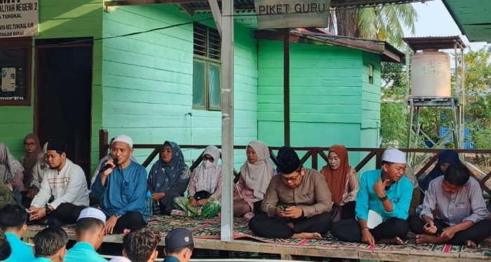 Kokurikuler Fiqih Ibadah MAN 2 Tanjab Barat: Membentuk Pemahaman dan Praktik Ibadah yang Benar Kokurikuler Fiqih Ibadah MAN 2 Tanjab Barat: Membentuk Pemahaman dan Praktik Ibadah yang Benar