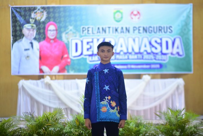 Said Alfariz Wakili MTsN 2 Bungo di Pelantikan Dekranasda