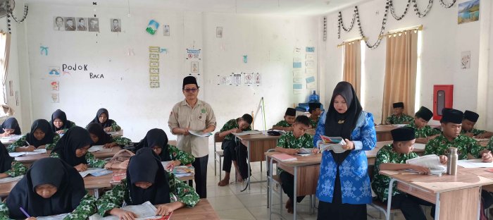 Waka Kurikulum Akan Lakukan Observasi Guru Madrasah Waka Kurikulum Akan Lakukan Observasi Guru Madrasah