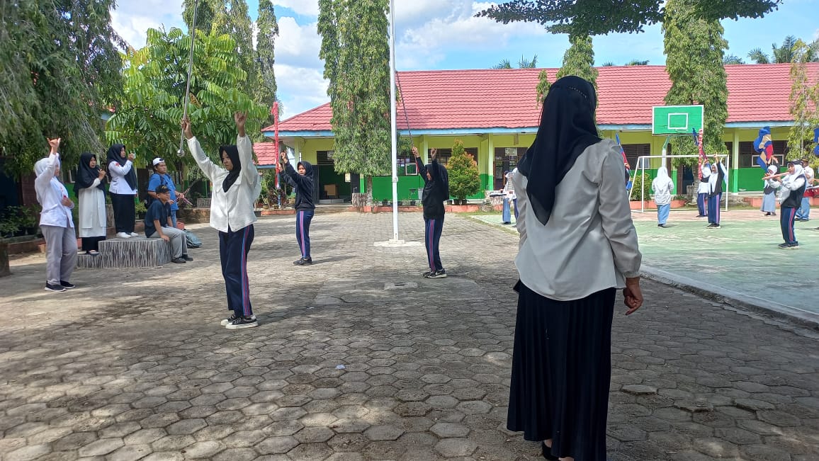 Tim Marching Band MAN 2 Bungo Tampil Memukau Saat Latihan, Siap Harumkan Nama Madrasah di Ajang Lomba HUT ke-80 RI Tim Marching Band MAN 2 Bungo Tampil Memukau Saat Latihan, Siap Harumkan Nama Madrasah di Ajang Lomba HUT ke-80 RI
