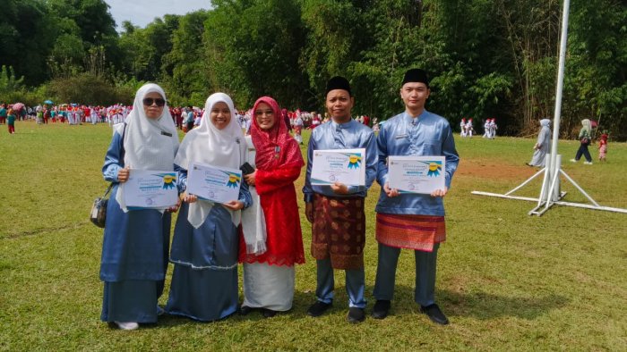 Farhan Fajar Pratama Raih Juara I Inovasi Tata Kelola Terbaik Kemenag Kerinci 2026 Farhan Fajar Pratama Raih Juara I Inovasi Tata Kelola Terbaik Kemenag Kerinci 2026
